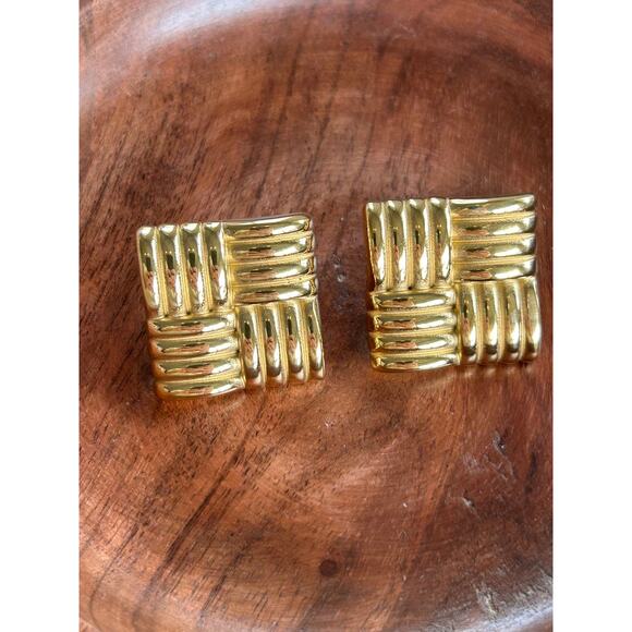 Grace Studs - Picture 1 of 2